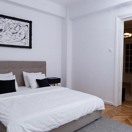 Apartamento Color Aparments Coposu BLV Bucarest Exterior foto