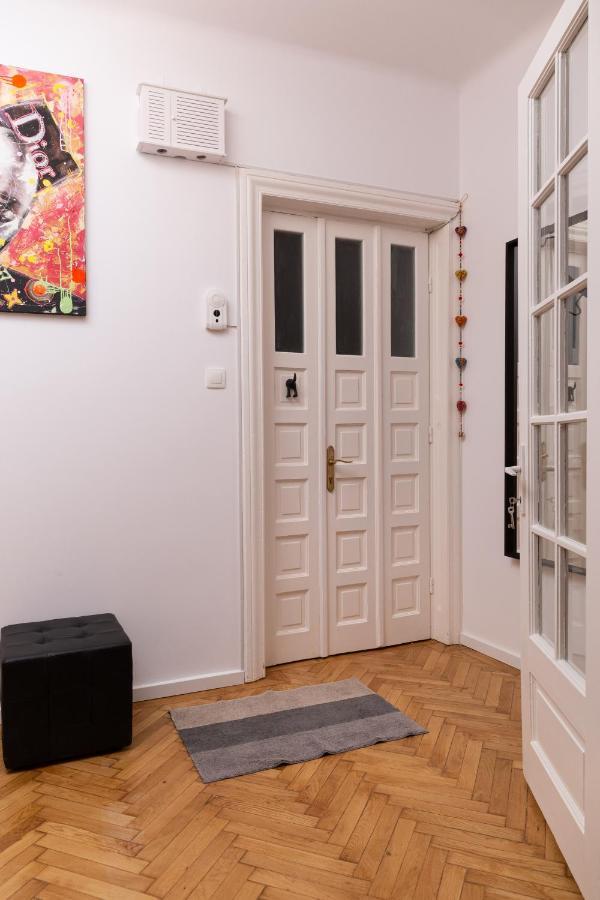 Apartamento Color Aparments Coposu BLV Bucarest Exterior foto